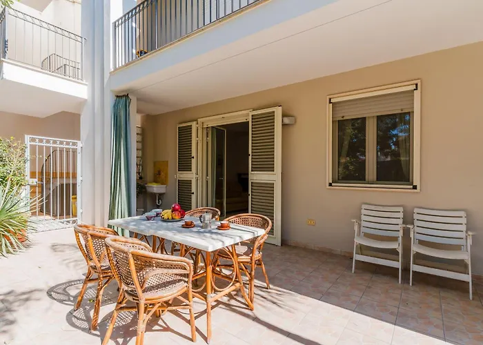 Laura In Centro Апартаменты *