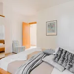 Apartman Laura In Centro *