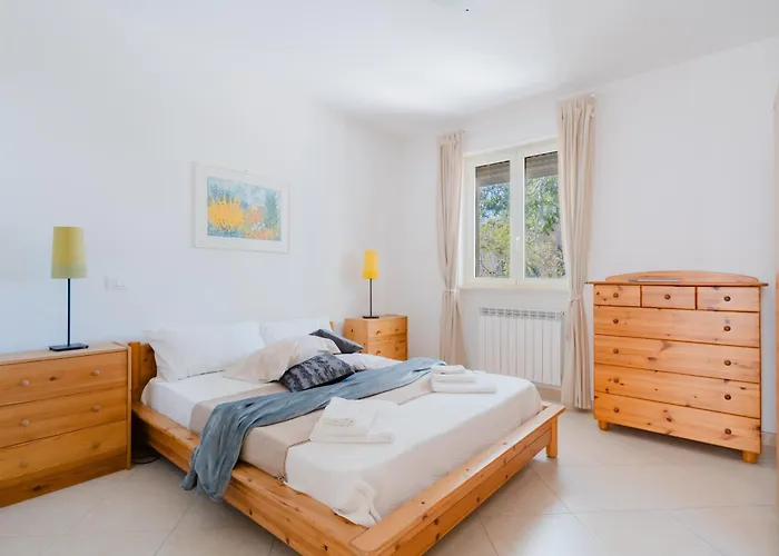 Apartament Laura In Centro *